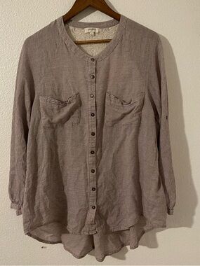 Umgee Women's Long-Sleeve Button-Down Shirt with Lace Back in Mauve Size Large